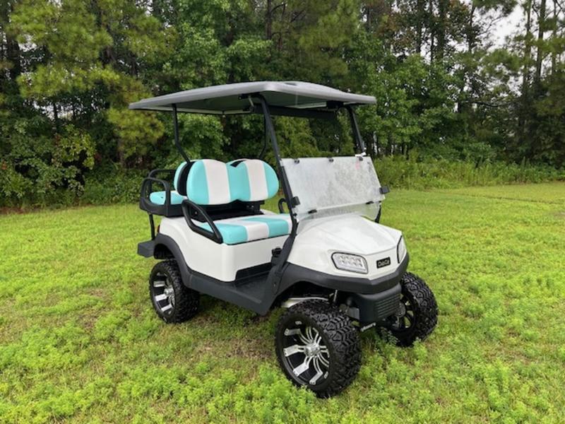 2020 Club Car Tempo 4-Passenger Lifted 4 Passenger - Lithium