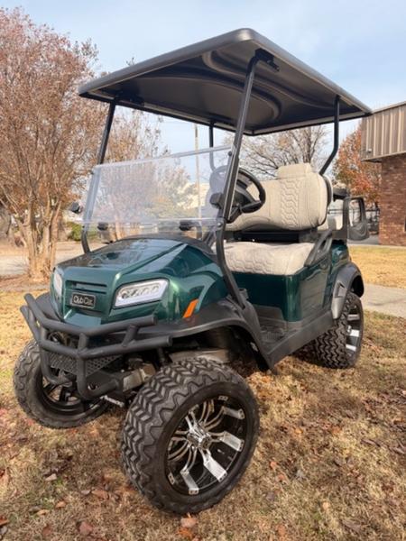 2020 Club Car Onward Lifted 4 Passenger 4 Passenger - Lithium